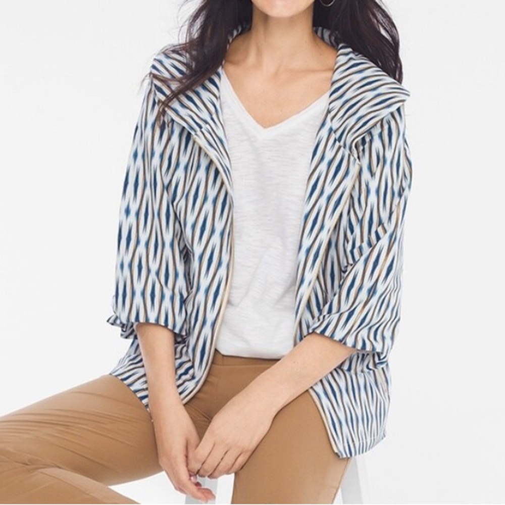 CHICO'S Zenergy Ikat Jacket 3/4 Sleeves Gold Zipper Pockets Lined Women's Size 4
